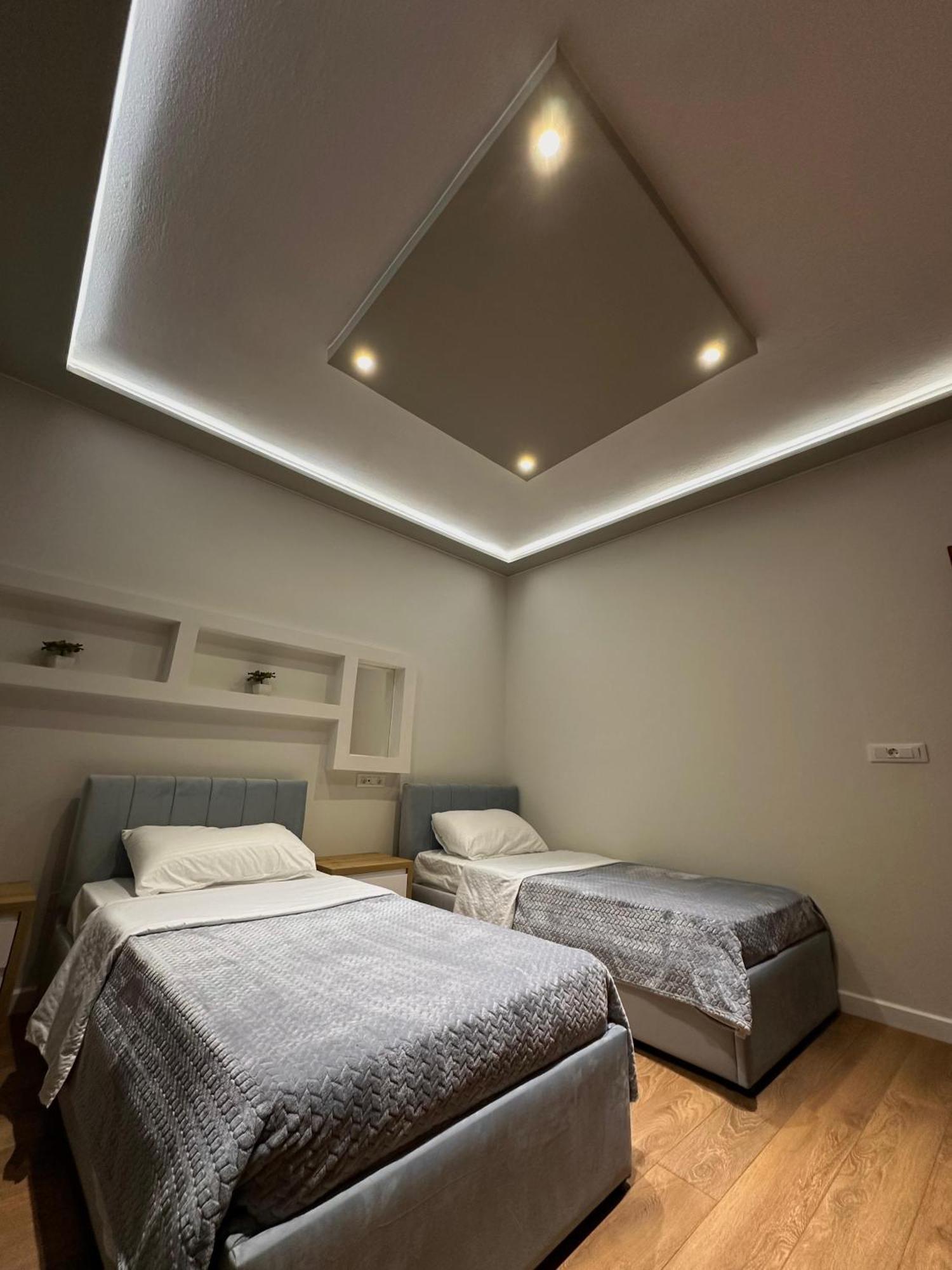 Sea View Apartament. Luxury Area In Durres Beach. Apartment Exterior foto